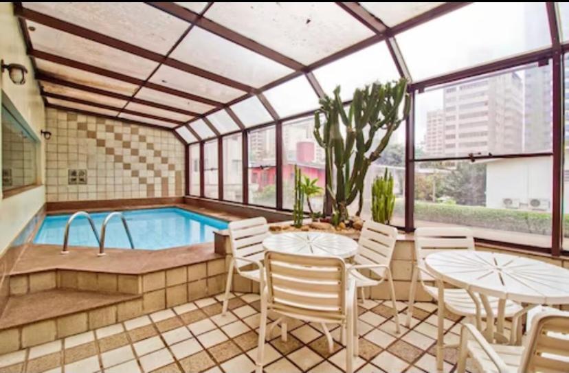 Flat Alto Padrao Itaim-bibi * São Paulo